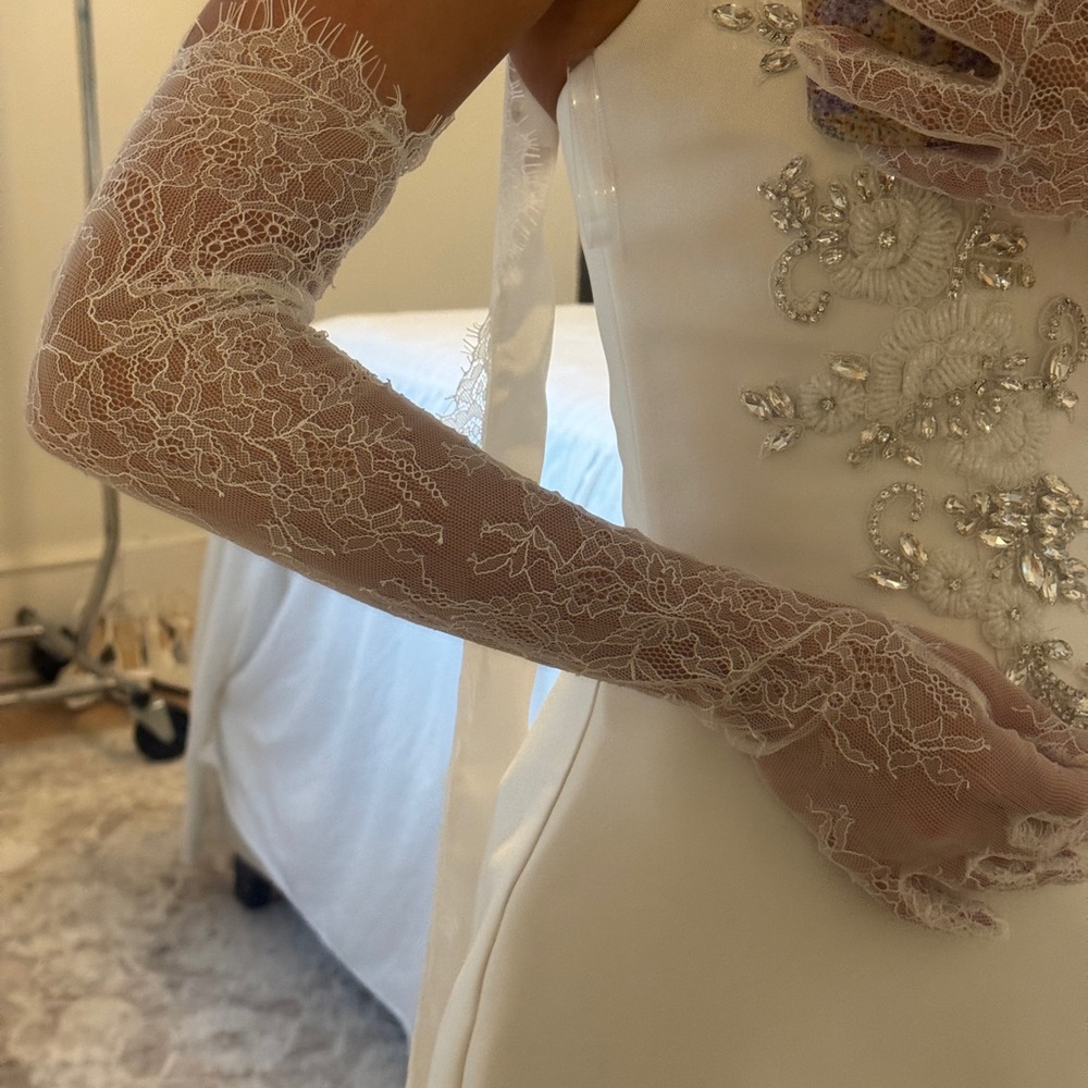 Everly Dress - Picture 6 of 7